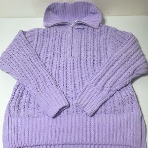 NWT American eagle womens turtle neck long sleeve sweater. XS measurements